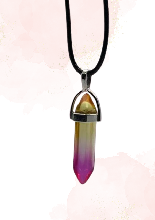 kristalhanger met leren ketting